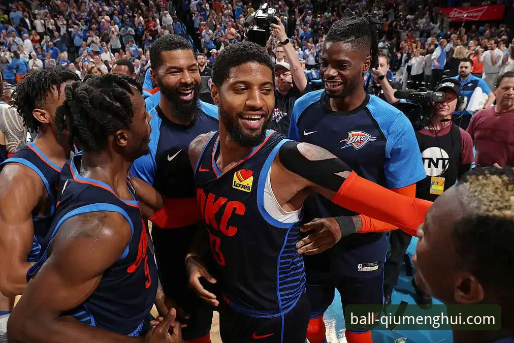 如何在球盟会体育平台感受一场球星对飙的视觉盛宴？